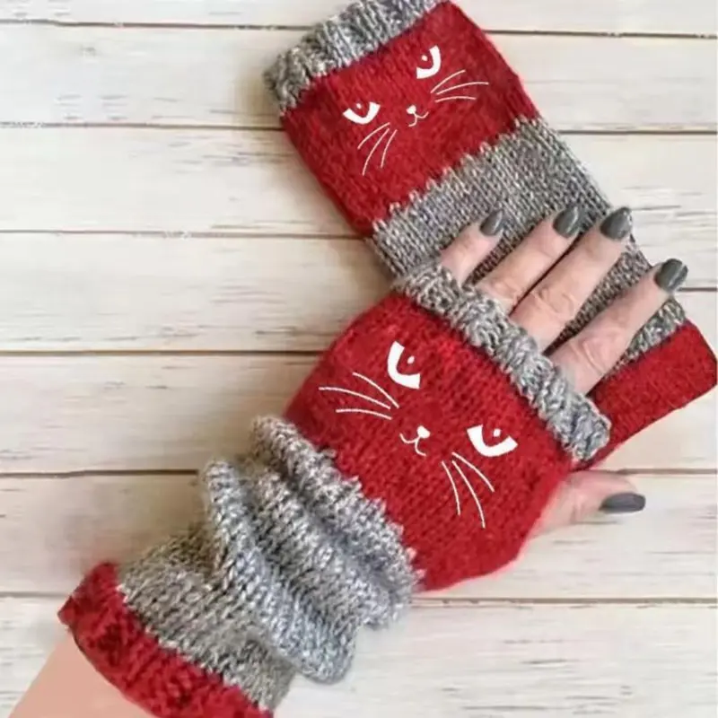 🐱 Purr-fectly Cozy: Embroidered Cat Fingerless Gloves 🧶
