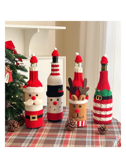 Christmas Wine Bottle Cover – Santa & Reindeer Holiday Wine Decoration Set